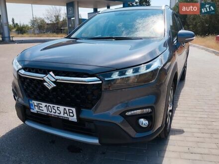 Серый Сузуки S-Cross, объемом двигателя 1.37 л и пробегом 19 тыс. км за 23600 $, фото 1 на Automoto.ua