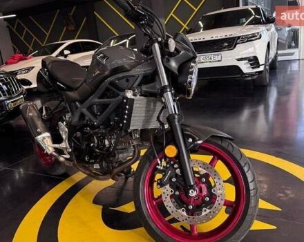 Чорний Сузукі SFV 650, об'ємом двигуна 0.65 л та пробігом 1 тис. км за 7500 $, фото 2 на Automoto.ua