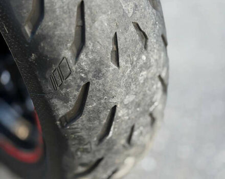 Червоний Сузукі SFV 650, об'ємом двигуна 0.65 л та пробігом 5 тис. км за 4500 $, фото 9 на Automoto.ua