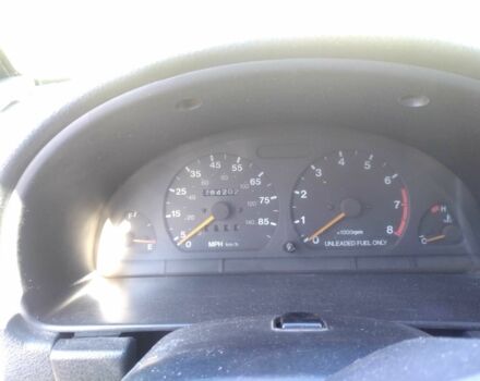 Красный Сузуки Sidekick, объемом двигателя 1.6 л и пробегом 284 тыс. км за 2000 $, фото 1 на Automoto.ua