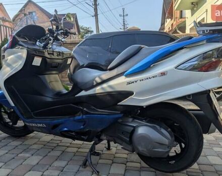 Белый Сузуки Skywave 250, объемом двигателя 0.25 л и пробегом 43 тыс. км за 2700 $, фото 29 на Automoto.ua