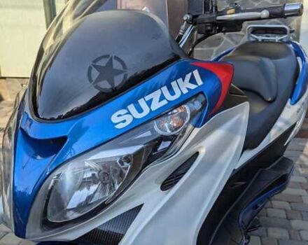 Белый Сузуки Skywave 250, объемом двигателя 0.25 л и пробегом 43 тыс. км за 2700 $, фото 15 на Automoto.ua