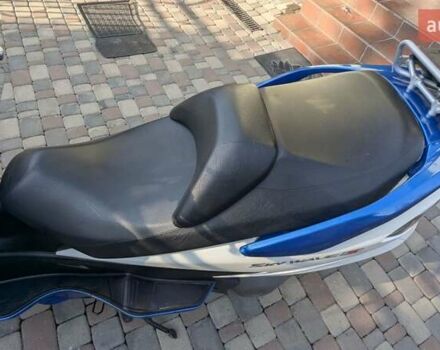 Белый Сузуки Skywave 250, объемом двигателя 0.25 л и пробегом 43 тыс. км за 2700 $, фото 14 на Automoto.ua