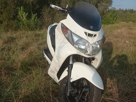 Сузукі Skywave 250 2007 у Гайсине на Automoto.ua Білий Сузукі Skywave 250, об'ємом двигуна 0 л та пробігом 24 тис. км за 1800 $, фото 1 на Automoto.ua