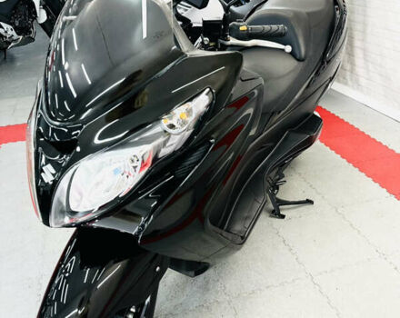 Черный Сузуки Skywave 250, объемом двигателя 0.25 л и пробегом 23 тыс. км за 2200 $, фото 9 на Automoto.ua