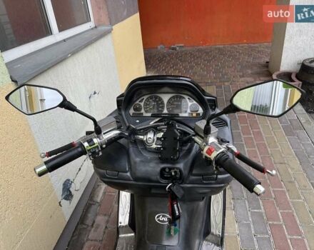 Черный Сузуки Skywave 250, объемом двигателя 0 л и пробегом 30 тыс. км за 2000 $, фото 5 на Automoto.ua