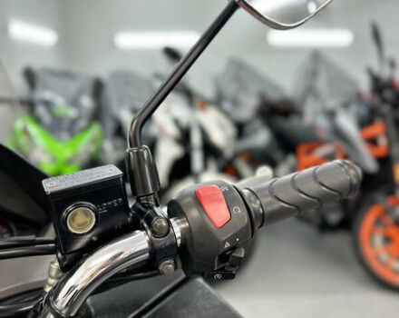 Черный Сузуки Skywave 250, объемом двигателя 0.25 л и пробегом 23 тыс. км за 2200 $, фото 20 на Automoto.ua