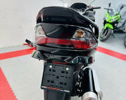 Черный Сузуки Skywave 250, объемом двигателя 0.25 л и пробегом 23 тыс. км за 2200 $, фото 7 на Automoto.ua