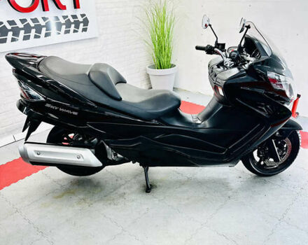 Черный Сузуки Skywave 250, объемом двигателя 0.25 л и пробегом 23 тыс. км за 2200 $, фото 11 на Automoto.ua