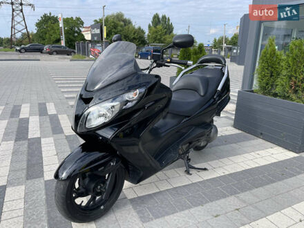 Сузукі Skywave 250 2007 у Львові на Automoto.ua Чорний Сузукі Skywave 250, об'ємом двигуна 0.25 л та пробігом 27 тис. км за 2649 $, фото 1 на Automoto.ua