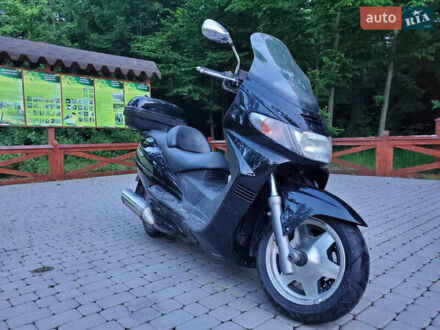 Сузуки Skywave 250 2007 в Лугинах на Automoto.ua Черный Сузуки Skywave 250, объемом двигателя 0 л и пробегом 15 тыс. км за 550 $, фото 1 на Automoto.ua