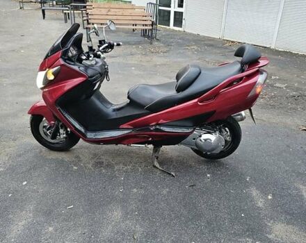 Красный Сузуки Skywave 250, объемом двигателя 0.25 л и пробегом 29 тыс. км за 1800 $, фото 3 на Automoto.ua