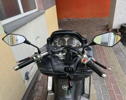 Сузуки Skywave 250, объемом двигателя 0.25 л и пробегом 0 тыс. км за 2000 $, фото 4 на Automoto.ua