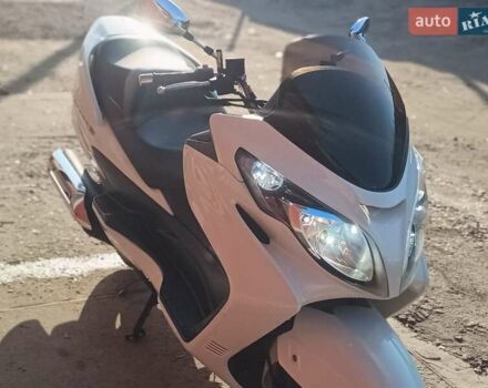 Сузукі Skywave 250, об'ємом двигуна 0 л та пробігом 60 тис. км за 2000 $, фото 6 на Automoto.ua