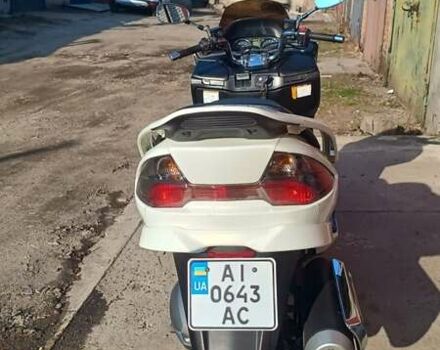 Сузукі Skywave 250, об'ємом двигуна 0 л та пробігом 60 тис. км за 2000 $, фото 4 на Automoto.ua