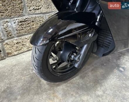 Сузуки Skywave 250, объемом двигателя 0 л и пробегом 26 тыс. км за 2150 $, фото 2 на Automoto.ua