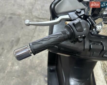 Сузуки Skywave 250, объемом двигателя 0 л и пробегом 26 тыс. км за 2150 $, фото 4 на Automoto.ua