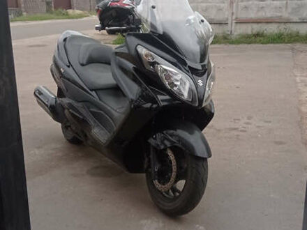 Сузуки Skywave 250 2009 в Житомире на Automoto.ua Сузуки Skywave 250, объемом двигателя 0.25 л и пробегом 44 тыс. км за 1500 $, фото 1 на Automoto.ua