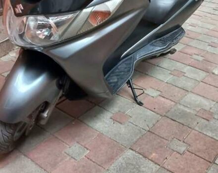 Серый Сузуки Skywave 250, объемом двигателя 0.25 л и пробегом 60 тыс. км за 1700 $, фото 9 на Automoto.ua