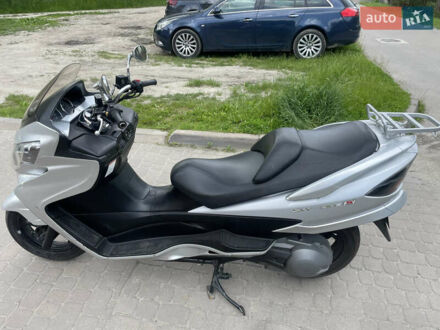 Сузуки Skywave 250 2007 в Львове на Automoto.ua Серый Сузуки Skywave 250, объемом двигателя 0.25 л и пробегом 32 тыс. км за 1500 $, фото 1 на Automoto.ua