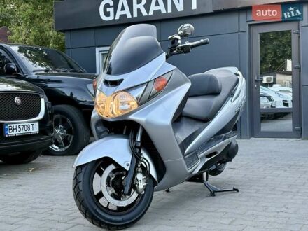 Сузуки Skywave 250 2007 в Одессе на Automoto.ua Серый Сузуки Skywave 250, объемом двигателя 0.25 л и пробегом 21 тыс. км за 2300 $, фото 1 на Automoto.ua