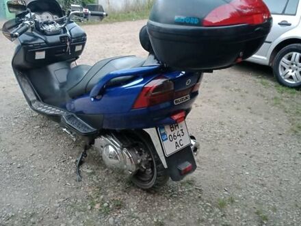 Сузукі Skywave 250 2007 у Надворной на Automoto.ua Синій Сузукі Skywave 250, об'ємом двигуна 0 л та пробігом 18 тис. км за 1550 $, фото 1 на Automoto.ua