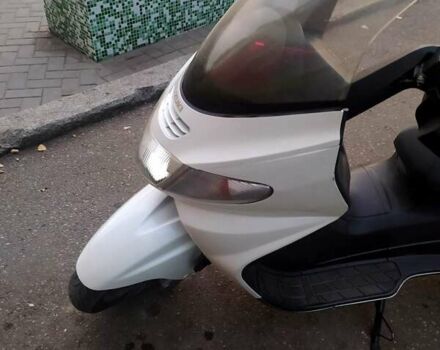 Серый Сузуки Skywave 400, объемом двигателя 0.25 л и пробегом 32 тыс. км за 1150 $, фото 1 на Automoto.ua