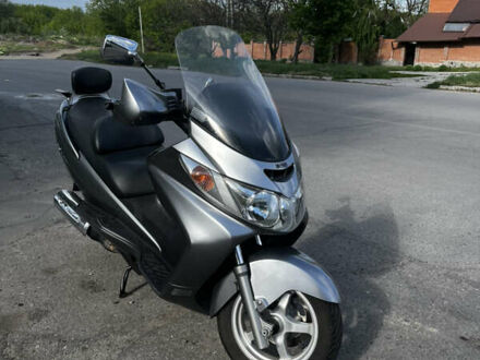 Сузукі Skywave 400 2006 у Полтаві на Automoto.ua Сірий Сузукі Skywave 400, об'ємом двигуна 0.4 л та пробігом 25 тис. км за 2500 $, фото 1 на Automoto.ua