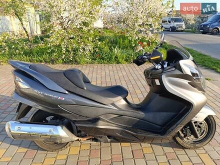Сузуки Skywave 400 2011 в Одессе на Automoto.ua Серый Сузуки Skywave 400, объемом двигателя 0.4 л и пробегом 36 тыс. км за 2800 $, фото 1 на Automoto.ua