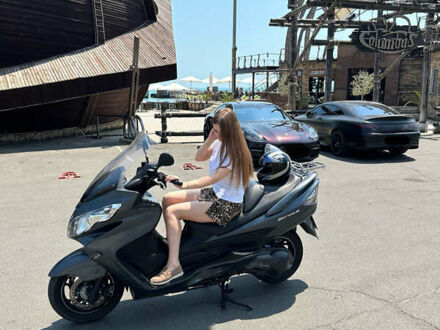 Сузуки Skywave 400 2013 в Одессе на Automoto.ua Серый Сузуки Skywave 400, объемом двигателя 0.4 л и пробегом 30 тыс. км за 2700 $, фото 1 на Automoto.ua