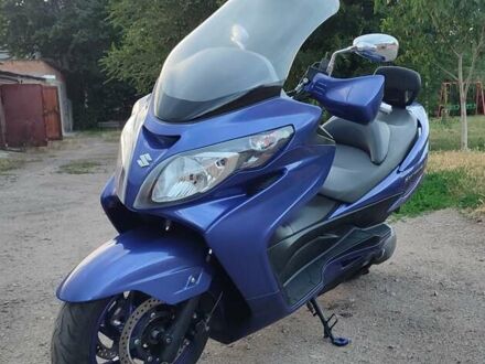 Сузуки Skywave 400 2008 в Умани на Automoto.ua Синий Сузуки Skywave 400, объемом двигателя 0.4 л и пробегом 34 тыс. км за 2850 $, фото 1 на Automoto.ua