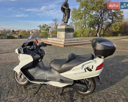 Білий Сузукі SkyWave 650, об'ємом двигуна 0.65 л та пробігом 23 тис. км за 6500 $, фото 1 на Automoto.ua