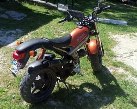 Сузуки Street Magic 50, объемом двигателя 0.5 л и пробегом 10 тыс. км за 650 $, фото 4 на Automoto.ua