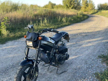 Сузуки Street Magic 50 2010 в Полтаве на Automoto.ua Сузуки Street Magic 50, объемом двигателя 0 л и пробегом 10 тыс. км за 350 $, фото 1 на Automoto.ua