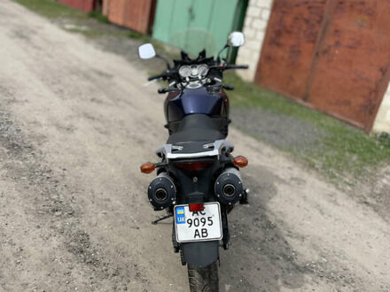 Сузукі SV 1000 2005 у Луцьку на Automoto.ua Синій Сузукі SV 1000, об'ємом двигуна 1 л та пробігом 15 тис. км за 5200 $, фото 1 на Automoto.ua