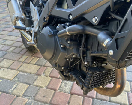 Чорний Сузукі SV 1000S, об'ємом двигуна 1 л та пробігом 35 тис. км за 6700 $, фото 28 на Automoto.ua