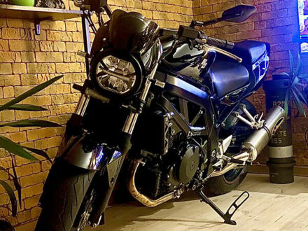 Сузуки SV 1000S 2006 в Киеве на Automoto.ua Черный Сузуки SV 1000S, объемом двигателя 1 л и пробегом 35 тыс. км за 6700 $, фото 1 на Automoto.ua