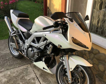 Сузуки SV 1000S, объемом двигателя 0 л и пробегом 40 тыс. км за 2100 $, фото 4 на Automoto.ua