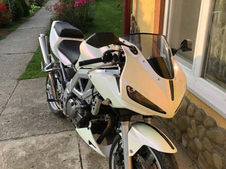 Сузукі SV 1000S 2005 у Івано-Франківську на Automoto.ua Сузукі SV 1000S, об'ємом двигуна 0 л та пробігом 40 тис. км за 2100 $, фото 1 на Automoto.ua