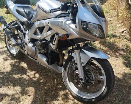 Серый Сузуки SV 1000S, объемом двигателя 0 л и пробегом 45 тыс. км за 5205 $, фото 6 на Automoto.ua