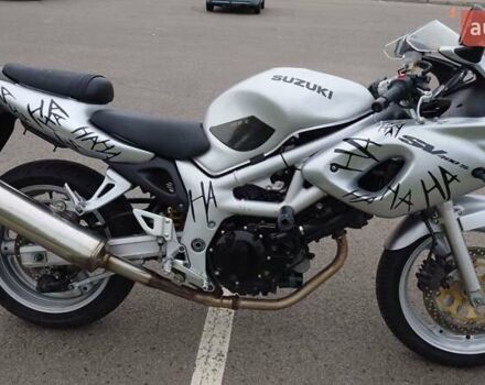 Серый Сузуки SV 400S, объемом двигателя 0.4 л и пробегом 46 тыс. км за 3000 $, фото 13 на Automoto.ua