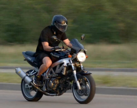 Чорний Сузукі SV 650, об'ємом двигуна 0.65 л та пробігом 30 тис. км за 3950 $, фото 1 на Automoto.ua