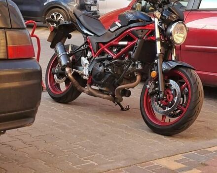 Чорний Сузукі SV 650, об'ємом двигуна 0.65 л та пробігом 30 тис. км за 5200 $, фото 1 на Automoto.ua