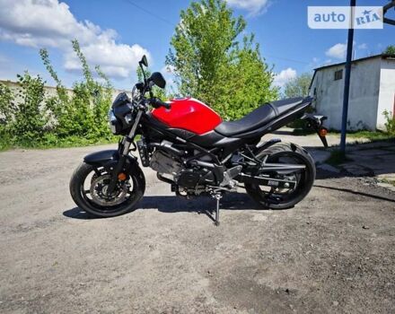 Червоний Сузукі SV 650, об'ємом двигуна 0.65 л та пробігом 11 тис. км за 6000 $, фото 3 на Automoto.ua