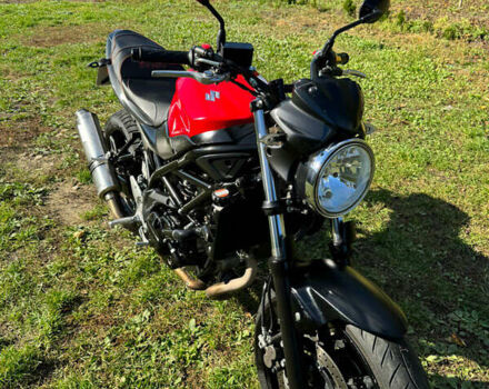 Красный Сузуки SV 650, объемом двигателя 0.65 л и пробегом 14 тыс. км за 3000 $, фото 4 на Automoto.ua