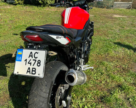 Красный Сузуки SV 650, объемом двигателя 0.65 л и пробегом 14 тыс. км за 3000 $, фото 3 на Automoto.ua