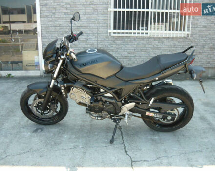 Сузуки SV 650, объемом двигателя 0.65 л и пробегом 16 тыс. км за 6300 $, фото 1 на Automoto.ua