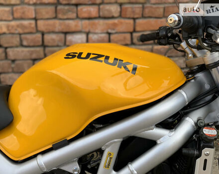 Желтый Сузуки SV 650, объемом двигателя 0.65 л и пробегом 23 тыс. км за 3000 $, фото 52 на Automoto.ua
