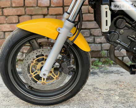 Желтый Сузуки SV 650, объемом двигателя 0.65 л и пробегом 23 тыс. км за 3000 $, фото 31 на Automoto.ua