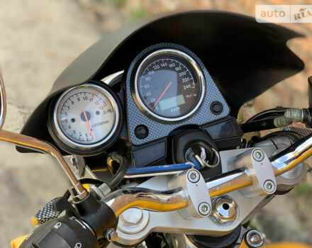 Желтый Сузуки SV 650, объемом двигателя 0.65 л и пробегом 23 тыс. км за 3000 $, фото 24 на Automoto.ua